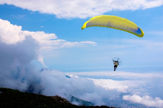  Visita privilegiada en medio de las nubes 